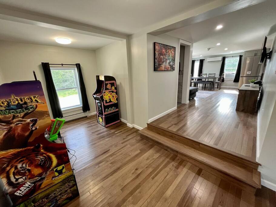 2 Bed Berkshire Getaway @ Stephentown Hotel מראה חיצוני תמונה