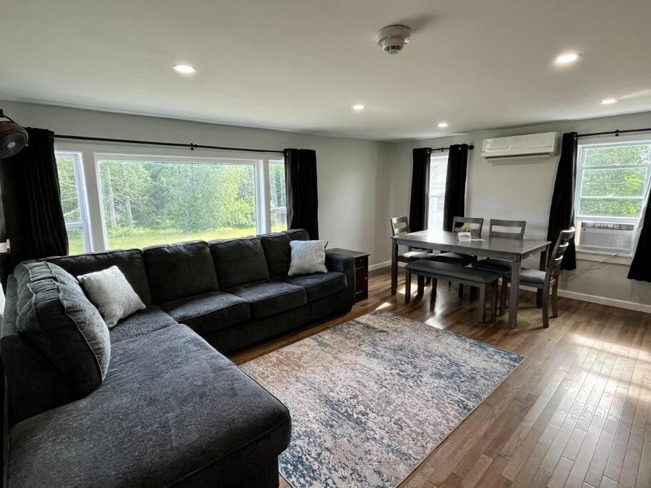 2 Bed Berkshire Getaway @ Stephentown Hotel מראה חיצוני תמונה
